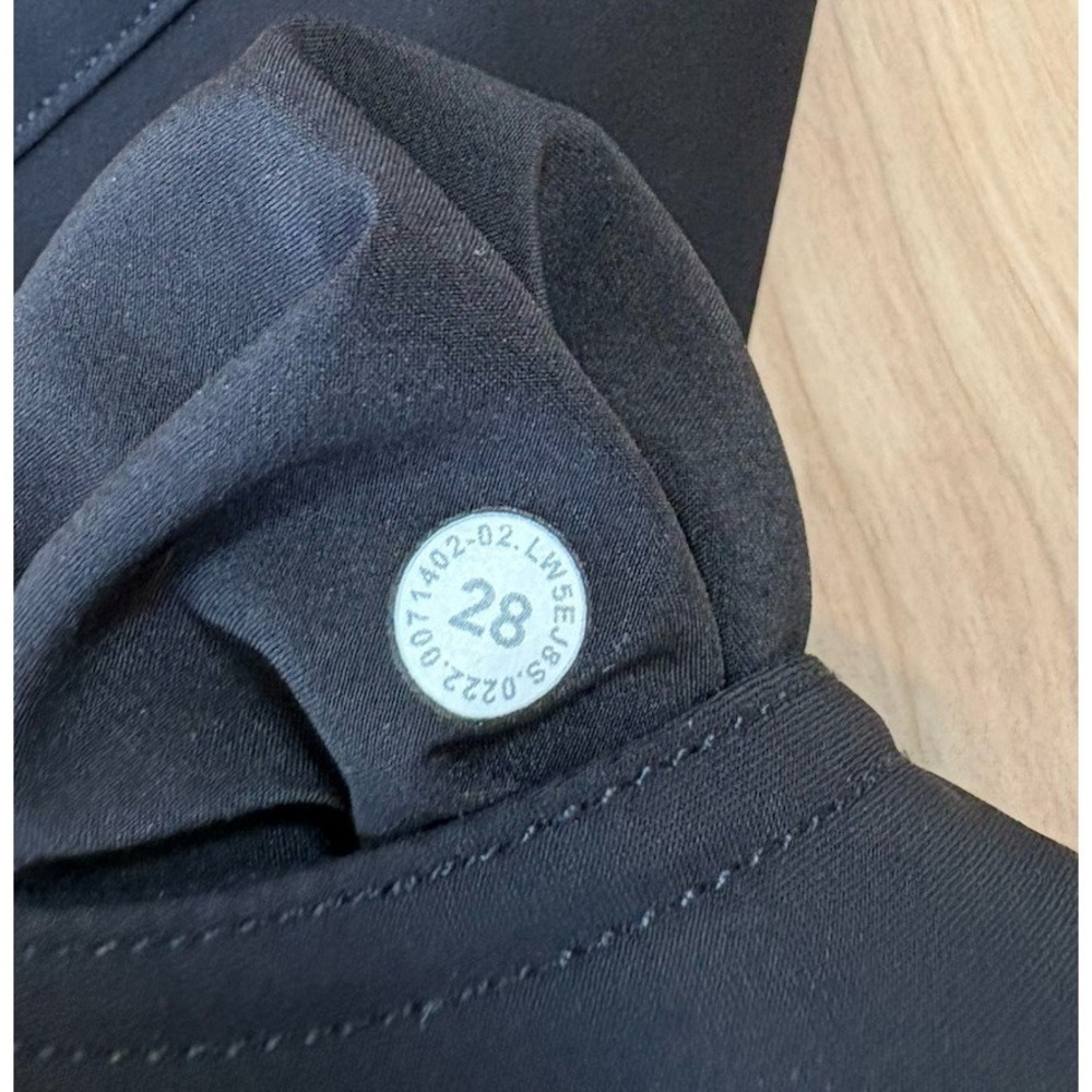 LULULEMON Black City Sleek 5 Pocket Stretch Full Length Pants Size 28 Warpstreme - Picture 9 of 11